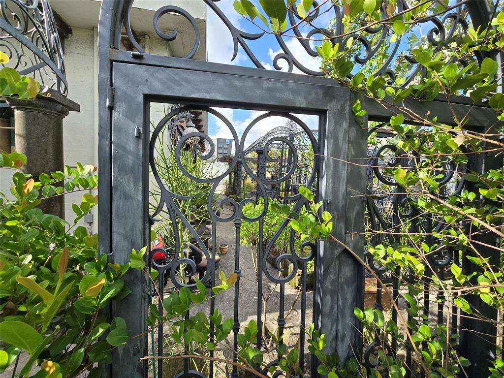 Awesome Commercial opportunity